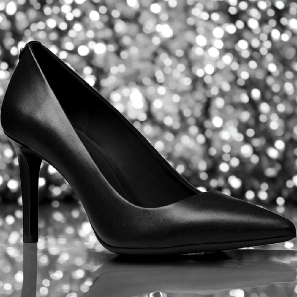 Michael Kors Dorothy Flex Leather Pump Black Sz 6.5 NIB